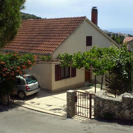 Apartments With A Parking Space Mavarstica, Ciovo - 12435 تروغير المظهر الخارجي الصورة