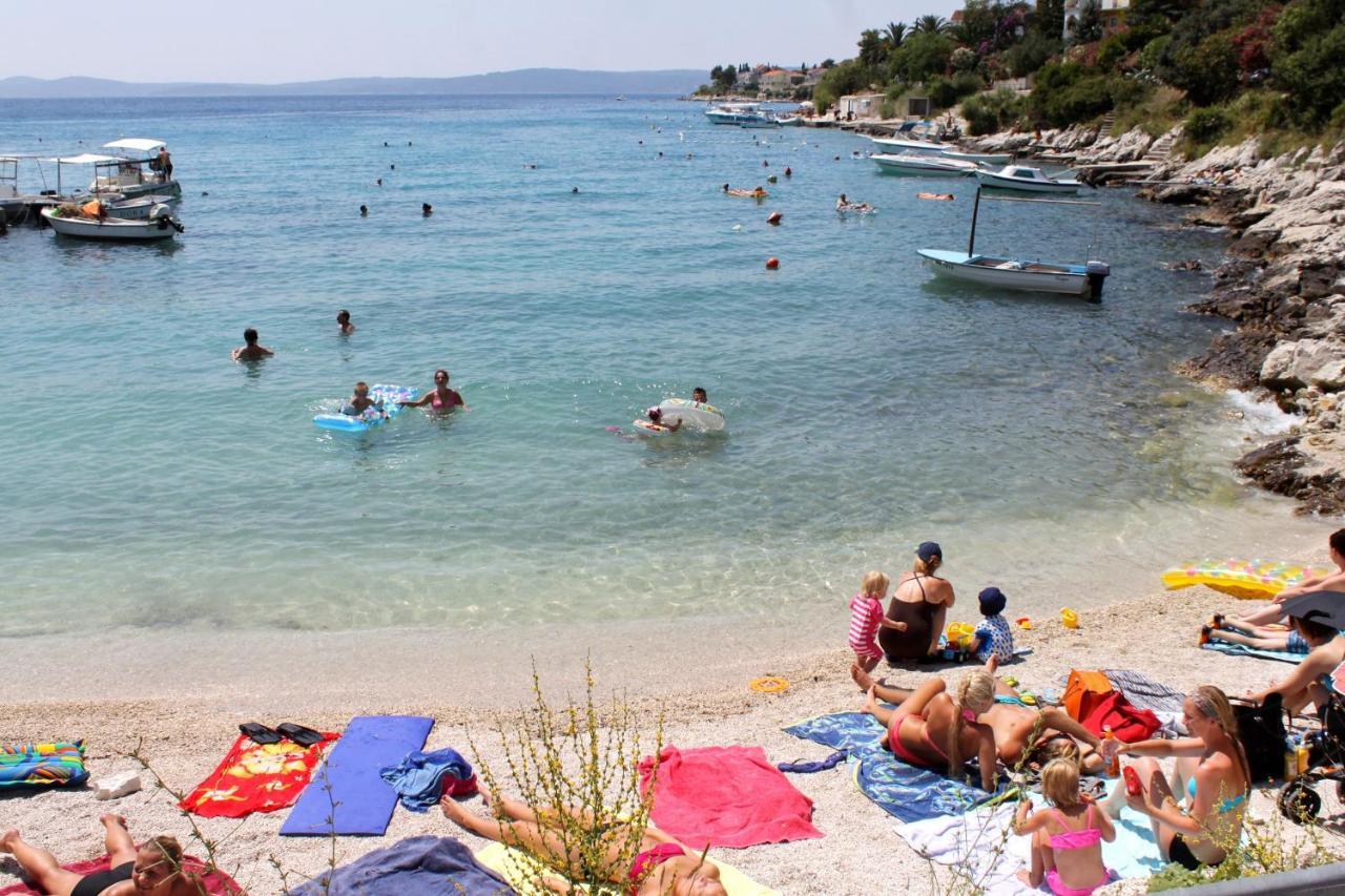 Apartments With A Parking Space Mavarstica, Ciovo - 12435 تروغير المظهر الخارجي الصورة