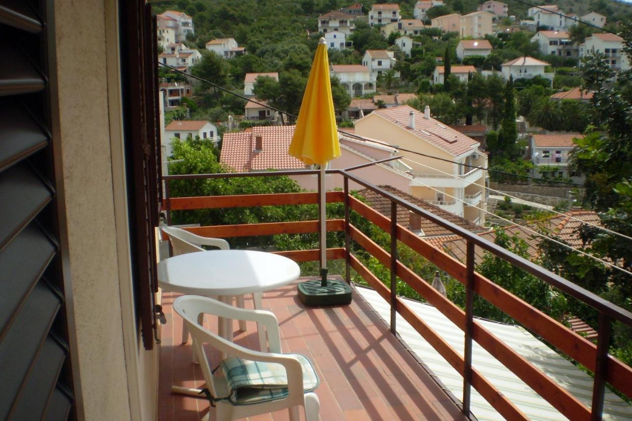 Apartments With A Parking Space Mavarstica, Ciovo - 12435 تروغير المظهر الخارجي الصورة